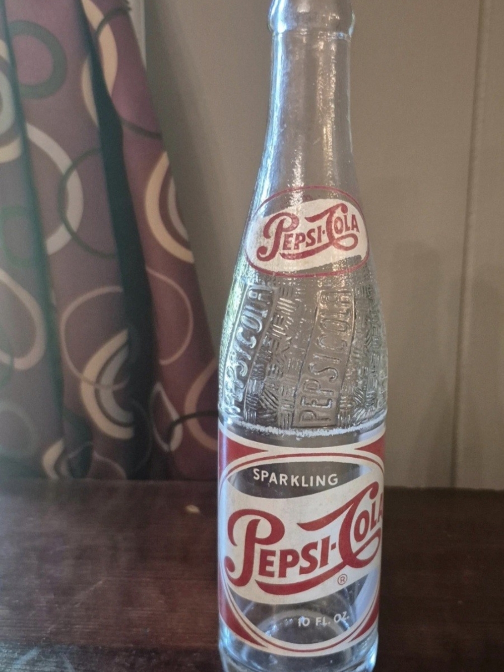 Pepsi-Cola Sparkling Vintage Glass Bottle - Red & White Label